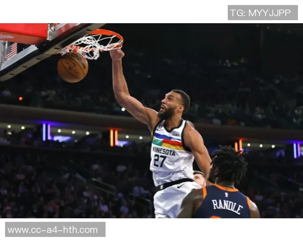 兰德尔第三节发力砍下28分助力球队逆转展现二当家风采